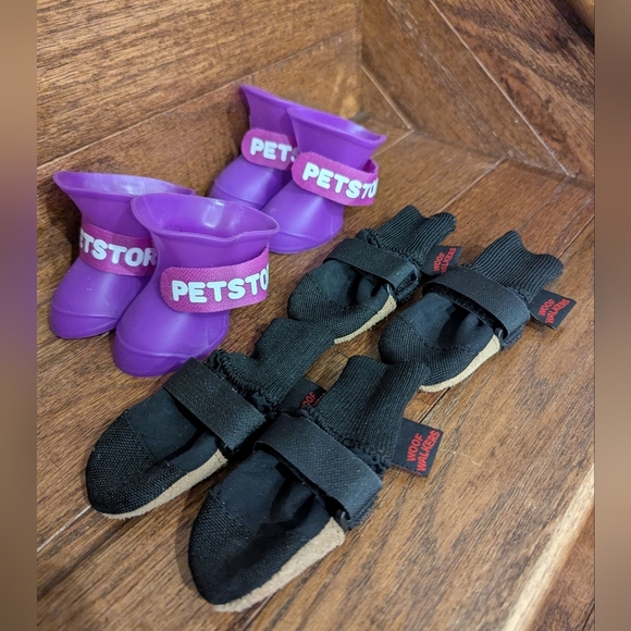 Muttluks, Woof Walkers Dog Boots with Leather Soles Itty Bitty & Silicone Boots - Picture 1 of 13